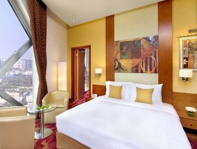 City Seasons Towers Hotel Bur Dubai होटल